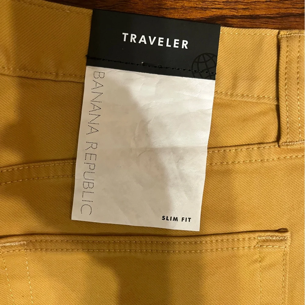Banana Republic Men's Mustard Slim Traveler Pants 31x30 - Picture 6 of 6